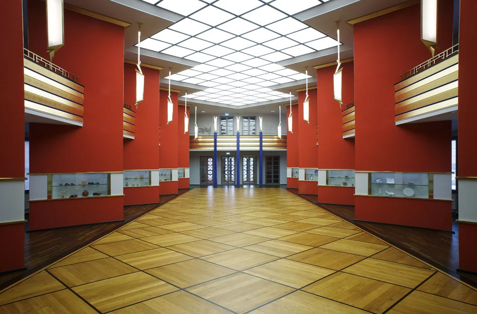 Pfeilerhalle im Grassi Museum für Angewandte Kunst