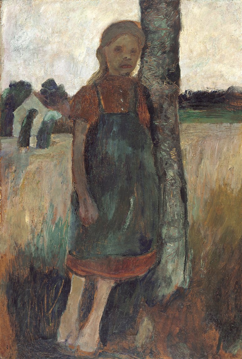 Das Gemälde zeigt ein an einem Feldrand stehendes, an einen Baumstamm gelehntes Mädchen, im Hintergrund ist ein Bauernhof erkennbar.