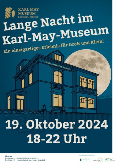 Das Plakatmotiv ist eine Zeichnung des von innen beleuchteten Karl-May-Museums bei Nacht. Auf der Fassade steht der Schriftzug „Villa Shatterhand“. Hinter dem Gebäude ragt überdimensional der Vollmond auf. Auf dem Plakat stehen außerdem Veranstaltungstitel und -untertitel, Datum, Uhrzeit, Ort sowie Informationen zum Eintritt.